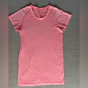 lululemon athletica Pink Short Sleeve Tee